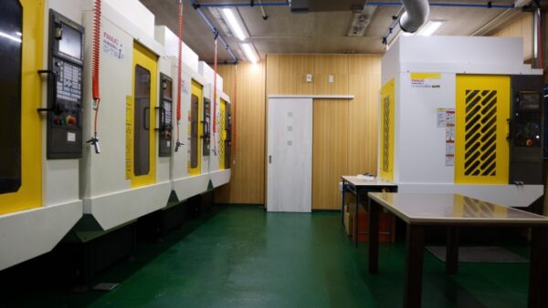 さらにマシニングセンタを新規導入