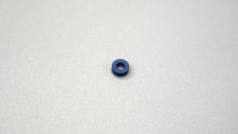 PPS（テクロトン）の加工サンプル画像。円形の形状。